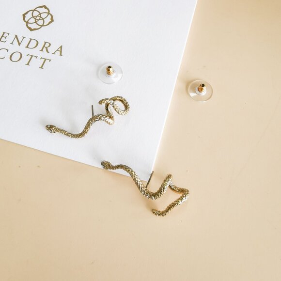 Kendra Scott Phoenix Collection. Vintage Gold Ear Climber Earrings - Picture 3 of 4